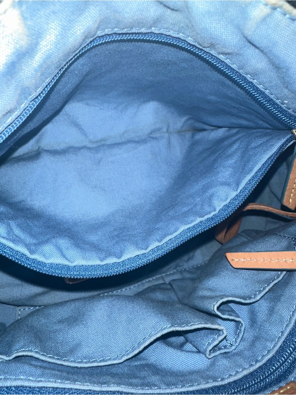 Dooney & Bourke  Y2K "Doodle" Collection Barrel Shoulder Bag - Picture 9 of 11